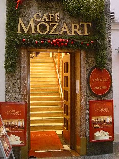 Il "Caf Mozart" nella Getreidegasse