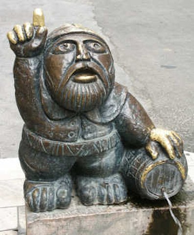 La statua Dwarf a Klagenfurt