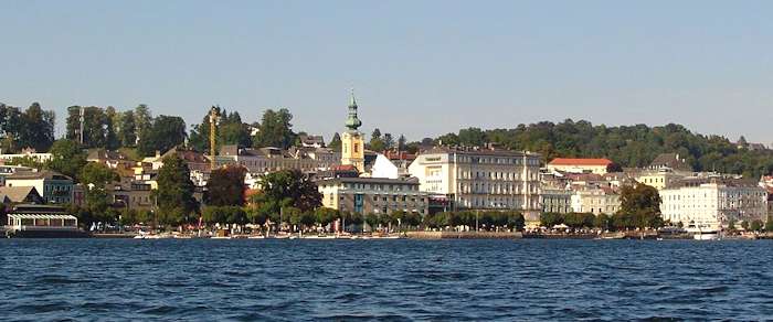 Gmunden vista dal lago Traunsee