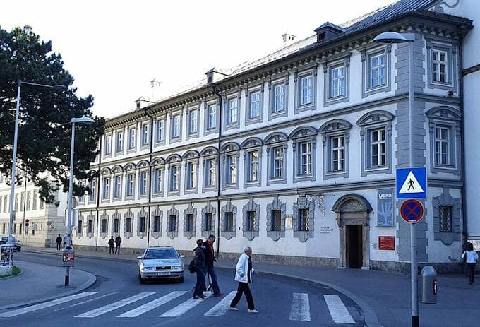 L'edificio che ospita il Museo dell'Arte popolare del Tirolo