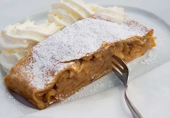 Apfelstrudel - Strudel di mele