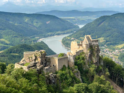 La fortezza Aggstein, sopra il Danubio